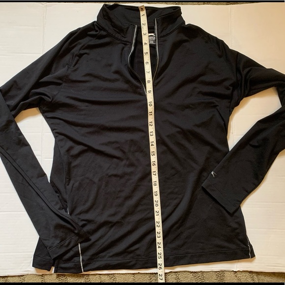 Slazenger black half zip pull over size large in excellent used condition - Picture 5 of 7